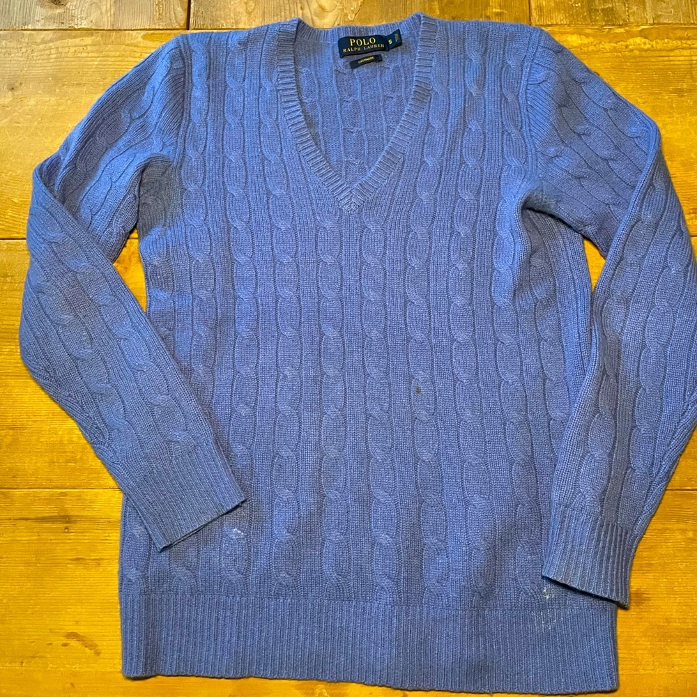 Ralph Lauren cashmere sweater size small